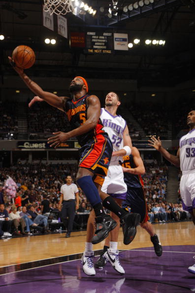 訓練中的股 訓練中的股